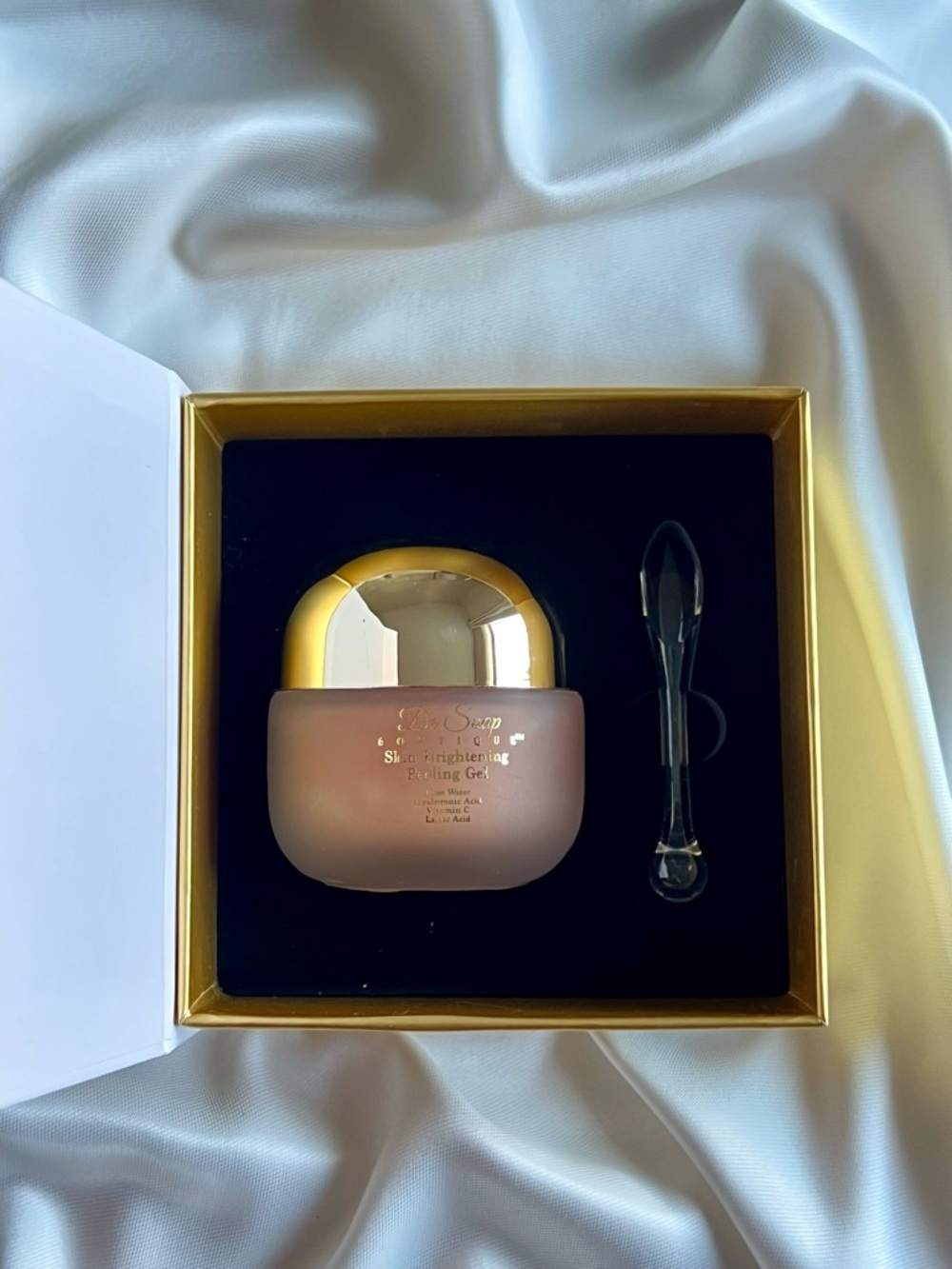 De Soap Boutique Skin Brightening Pearl Gel